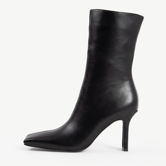 Women’s square toe boots - Picture 2 of 2